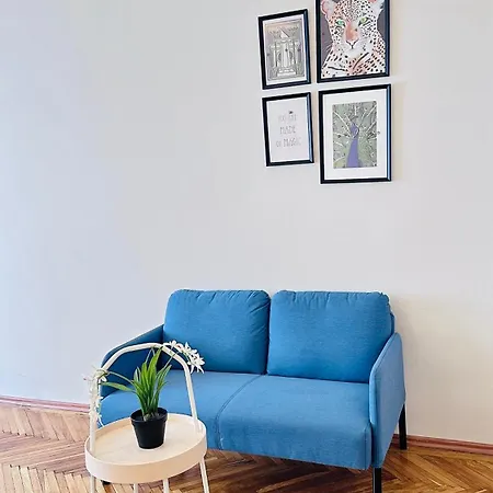 Homestay In Hogyes